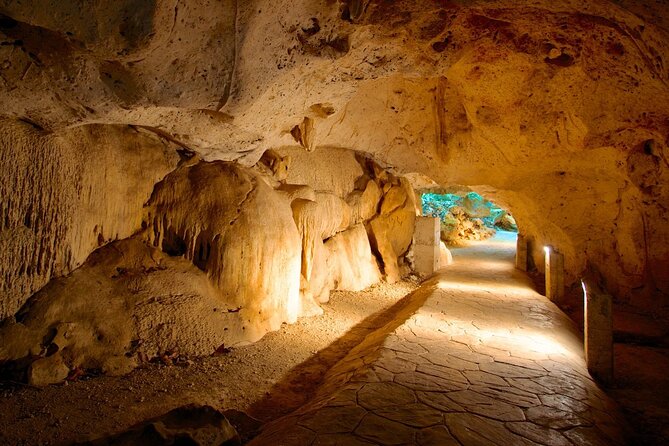 Green Grotto Caves and Dunns River Falls Guided Tour With Admission - Discovering the Green Grotto Caves