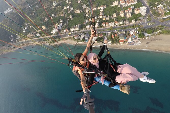 Halal Tandem Paragliding With Licensed Woman Pilot in Alanya - Photo and Video Opportunities