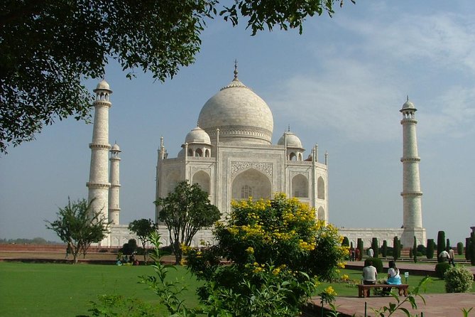 Hyderabad to Taj Mahal and Agra Fort Same Day Tour With Flights - Tips for Travelers
