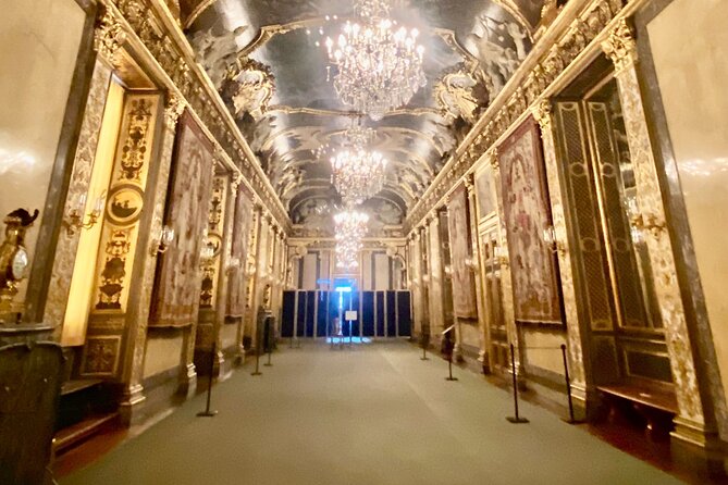 Inside The Crown: Stockholm Royal Palace Private Guided Tour - Sum Up