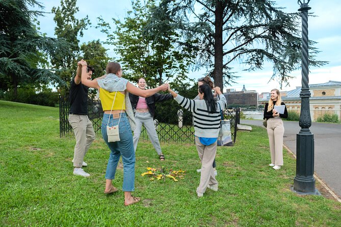 Interactive Magic and Witchcraft Discovery Tour in Budapest - Positive Customer Feedback and Ratings