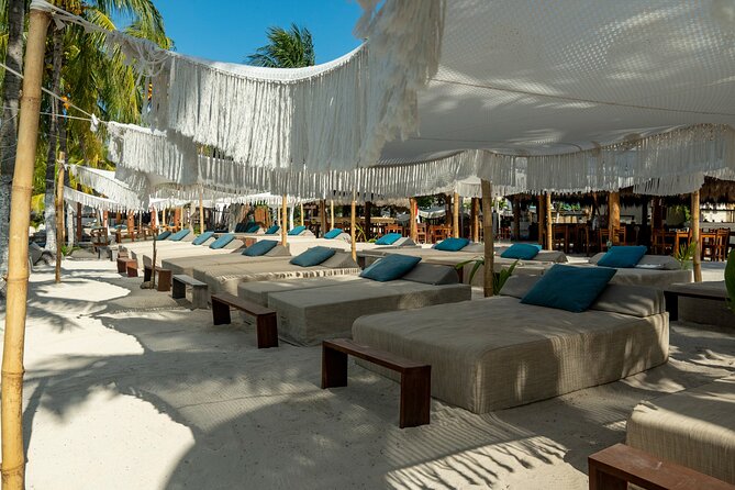 Isla Mujeres Platinum by Albatros Catamarans - Isla Mujeres Tour