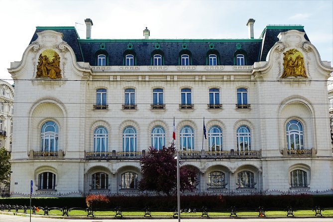 Klimts Kisses From Vienna a Private Expert-Walk From Baroque to Art Nouveau - Flexibility and Personalized Attention