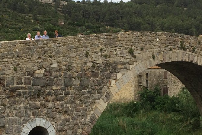 Lagrasse Village and Fontfroide Abbey Tour Review - Recommendations and Considerations