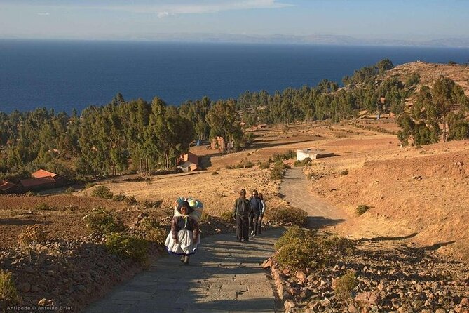 Lake Titicaca Puno Tour 2 Days 1 Night - Exploring Lake Titicaca