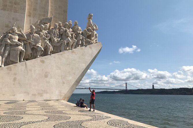 Lisbon: Rent a Scooter From 4h up to 7 Days Honda Pcx - The Sum Up