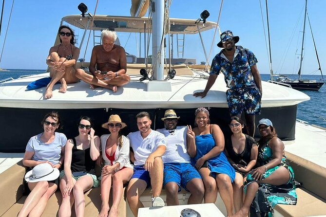 Luxury Santorini Sailing Cruise: Lunch, BBQ, Open Bar, Transfers - Maximum Travelers per Tour