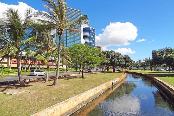 Magic Island and Ala Moana Beach Park Hoverboard Tour - Accessibility and Transportation Options