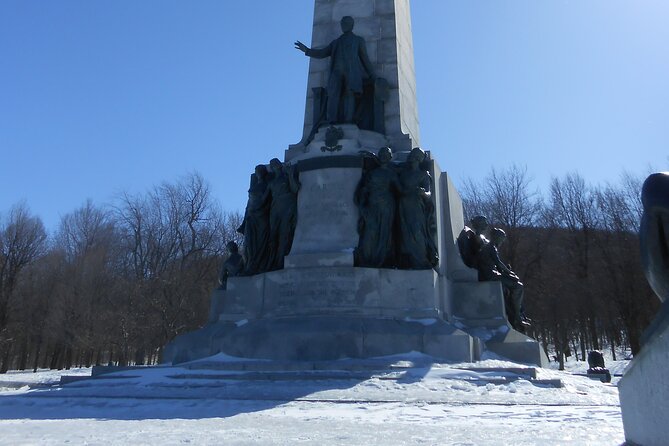 Montreal Self-Guided Walking Tour and Scavenger Hunt - Explore Local History and Trivia