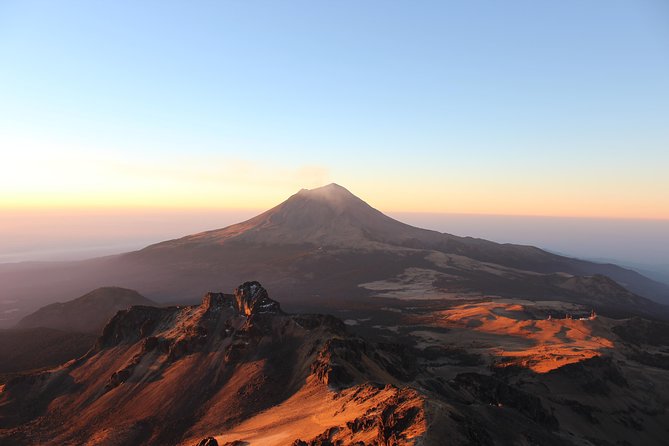 Mountaineering Iztaccihuatl (5220m) - Group Size and Availability