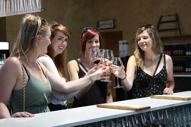 Niagara Falls With Maple & Wine From Toronto. Local Experience - Weather Considerations