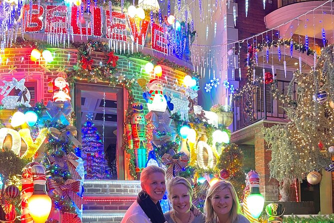NYC Christmas Lights Tour by Limousine (Manhattan/ Dyker Heights) - Highlights of the Tour