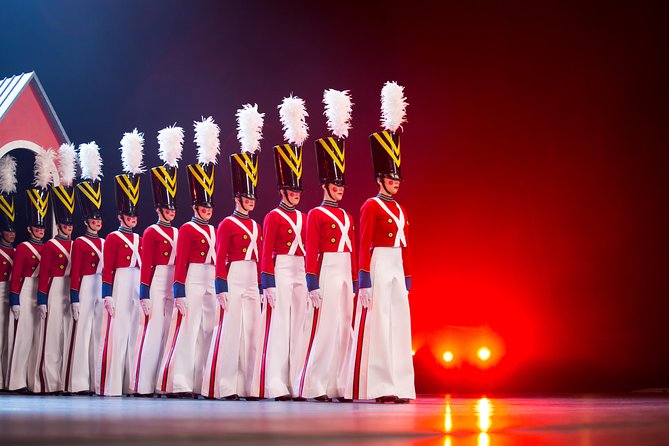 NYC: Radio City Christmas Spectacular & Times Square Meal - Tips for Attending the Show
