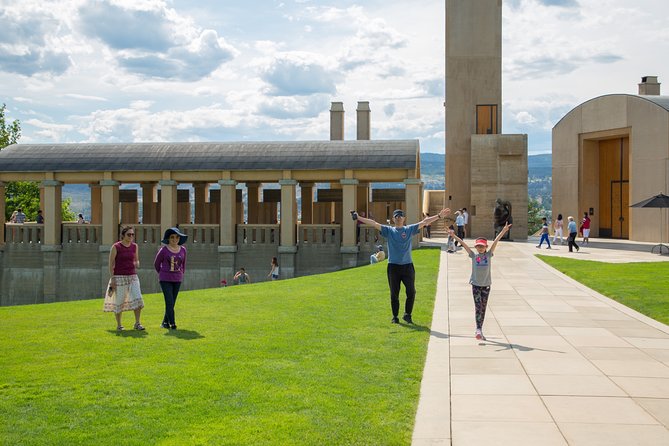 Okanagan 2 Days Sightseeing and Wine Tasting Tour - Booking, Accessibility, and Policies