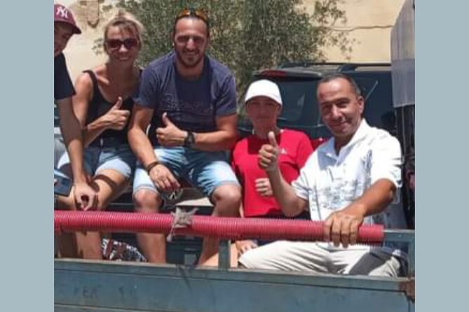 Outstanding Private Tour to the Old Medina of Fez - Tips for Your Tour