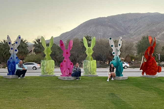 Palm Desert Prowl Scavenger Hunt - Questions About Your Stay