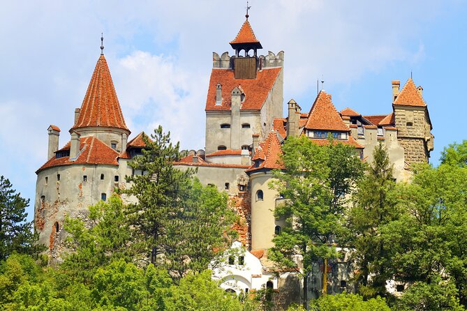 Peles Castle, Dracula Castle and Brasov Old Town - Private Tour From Bucharest - Pricing, Policies, and Customer Support