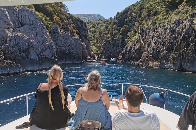 Private Boat Tour of the Amalfi Coast From Sorrento - MSH - Onboard Amenities