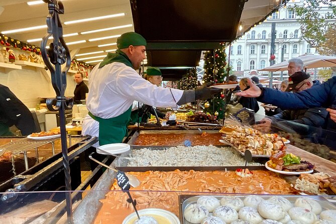 Private Budapest Christmas Market Tour With Chimney Cake & Mulled Wine - Preparing for Your Budapest Adventure