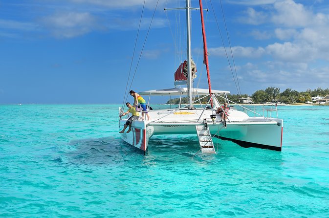 Private Charter Full Day Cruise: Île Aux Cerfs - Tips for a Perfect Day