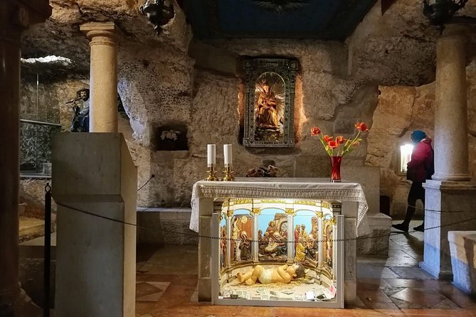 Private Day Tour: Jericho, Mount of Temptation, Hishams Palace and Bethlehem - Hishams Palace: Architectural Marvel