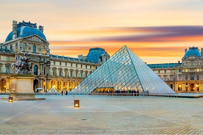 Private Electric Bike Across the Paris Wonders (Night ) - Customer Support and Assistance