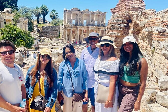 Private Ephesus Tour From İZmir ÇeşMe Port/Hotels - Transportation and Comfort