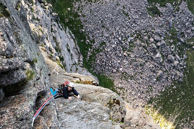Private Guided Ridge Scrambling Experience in the Cairngorms - Safety and Equipment