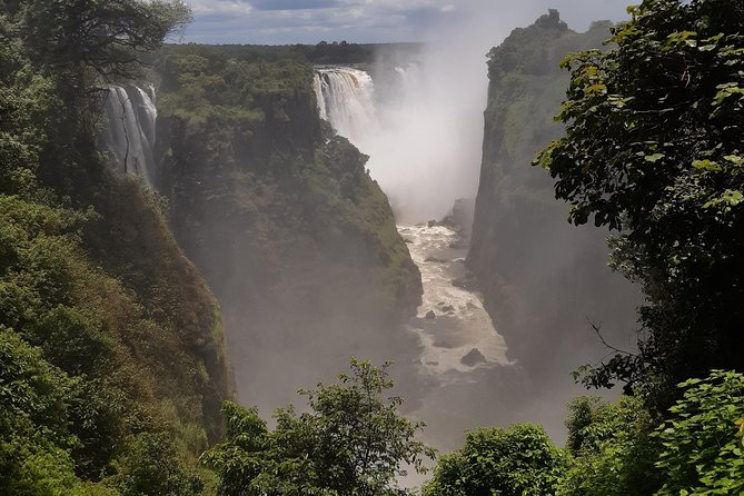 Private Guided Tour of the Falls With Pickup - Reservation and Cancellation Details