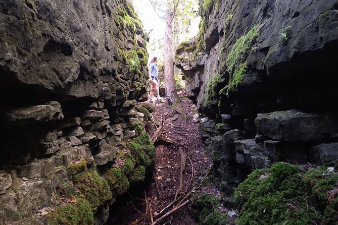 Private Nottawasaga Bluffs Caves Hiking Tour,Collingwood/Creemore - Customized Hiking Route