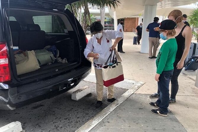 Private Round Trip Airport Transfers to Cancun (Flat Rate) - Frequently Asked Questions