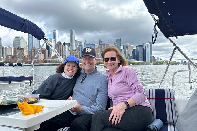Private Sail Around New York City and The Statue of Liberty - Sum Up