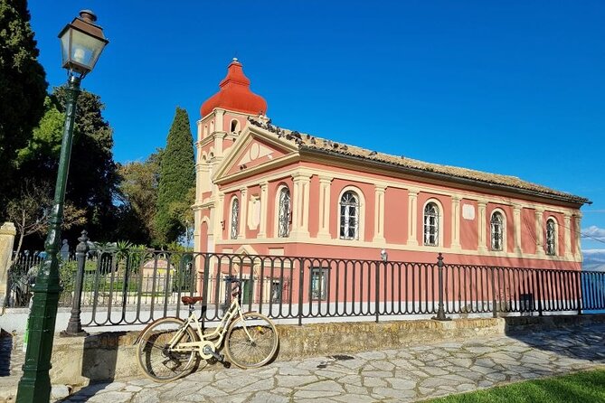 Private Small Group Corfu Town Tour - Explore Historical Landmarks and Neighborhoods