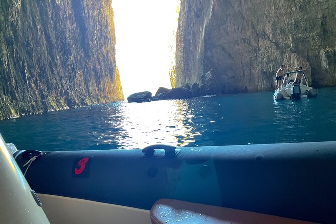 Private Speedboat For The Grand Tour Of National Park & Grama Bay - Private Speedboat Experience