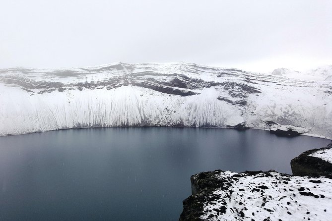 Private Superjeep Landmannalaugar and Hekla Volcano Day Trip - Discovering the Waterfall