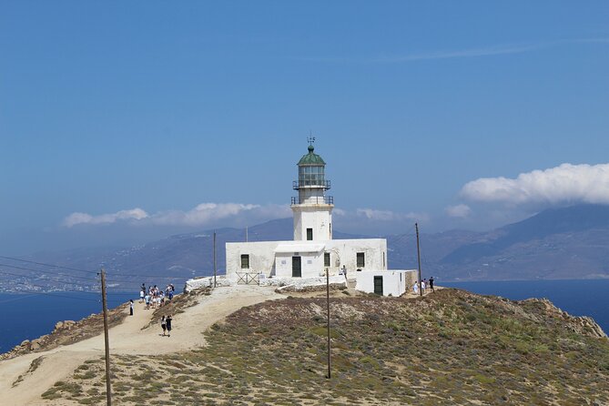 Private Tour in Mykonos With Local Guide and Range Rover - Free Cancellation and Payment