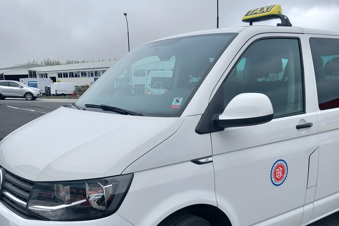 Private Transfer From Keflavik Airport to Reykjavik/Surrounding - Exploring Reykjavik and Surroundings