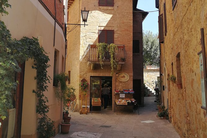 Private Walking Tour of Pienza With Licensed Tour Guide - Cancellation Policy and Refund Guidelines