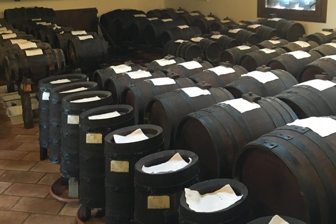Private Wine, Evo Oils & Balsamic Vinegar Experience With Meal - Scenic Farm Setting Atmosphere