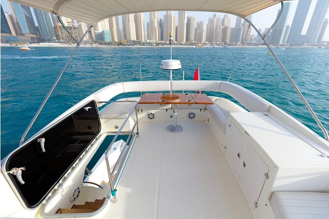 Private Yacht Cruising Rental From Dubai Marina - Crafting an Unforgettable Cruise