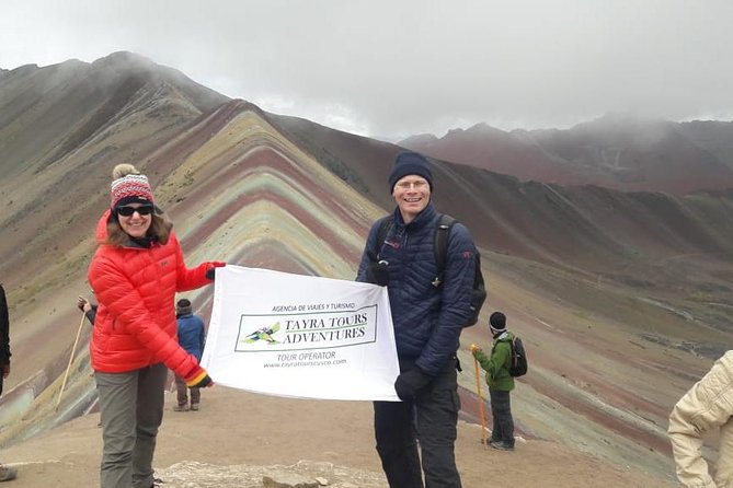 Rainbow Mountain In Group - Full Day - Group Experience and Camaraderie