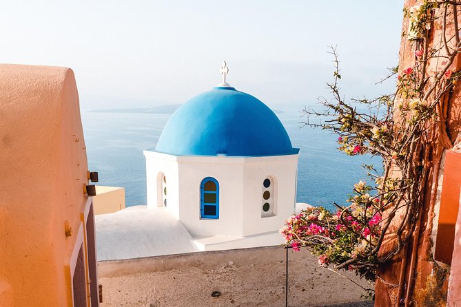 Santorini - the Pearl of the Aegean - Relaxing at Perivolos Beach