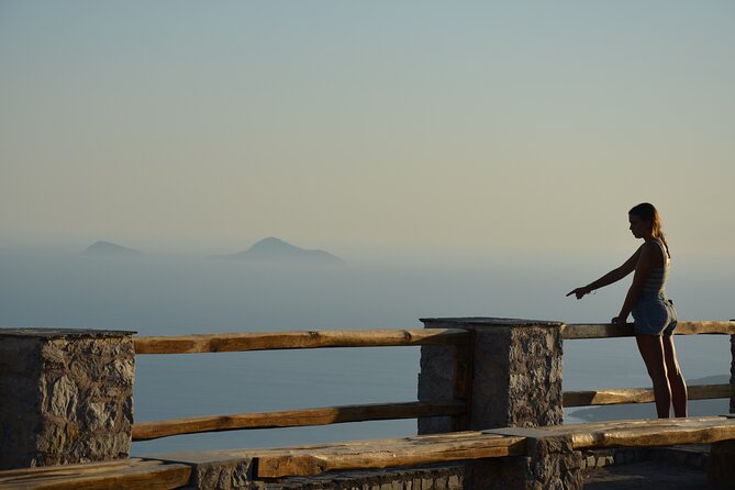 Santorini Top Attractions Tailor-Made Private Tour Made by Locals - Enjoy Sunset Wine Tasting