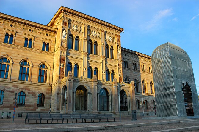Scandinavian Art, Architecture and Design Tour in Stockholm - Discovering Stockholms Artistic Gems