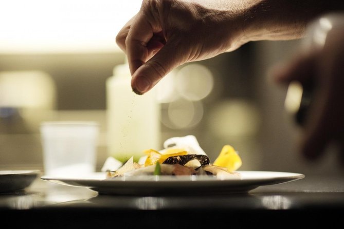 Secret Milan Tour & Appetizer With Its Delicatessen - Meeting Point and End Point
