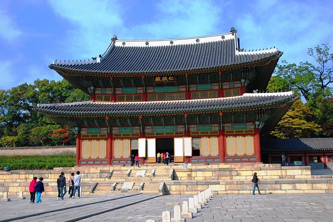 Seoul: Full-Day Royal Palace and Shopping Tour - Booking Information
