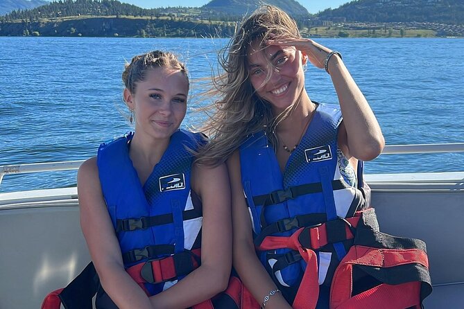 Solo Parasailing Experience in Kelowna - Thrilling Parasailing Adventure