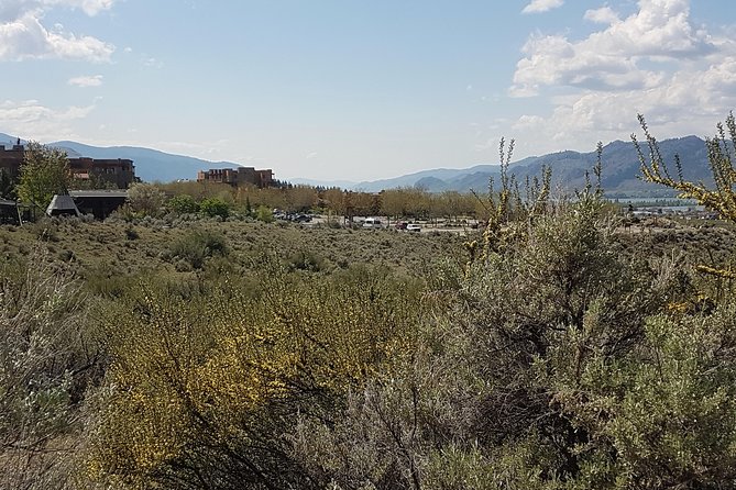 South Okanagan Desert Tour - Wildlife Observation at NkMip Desert Cultural Centre