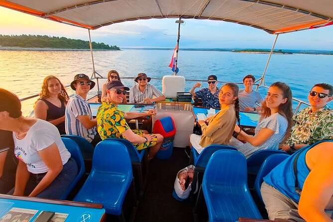 Stop on Island & National Park Day Cruise With Lunch Drinks - Entrance Fees