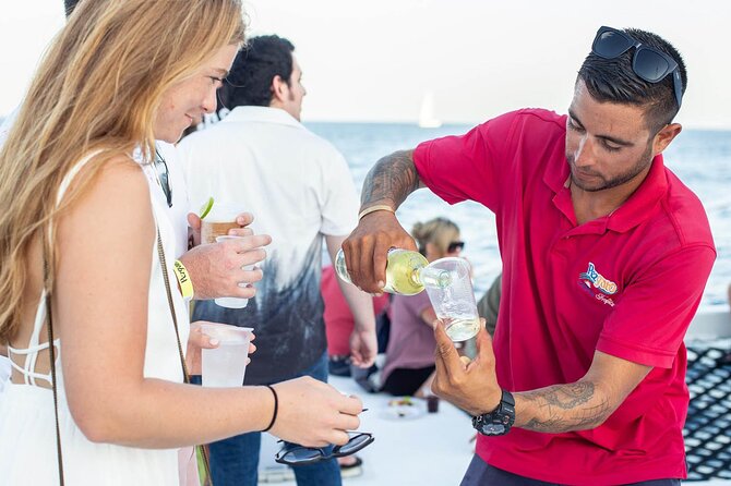 Sunset Cruise in Los Cabos With Jazz and Wine - Recommendations for Travelers